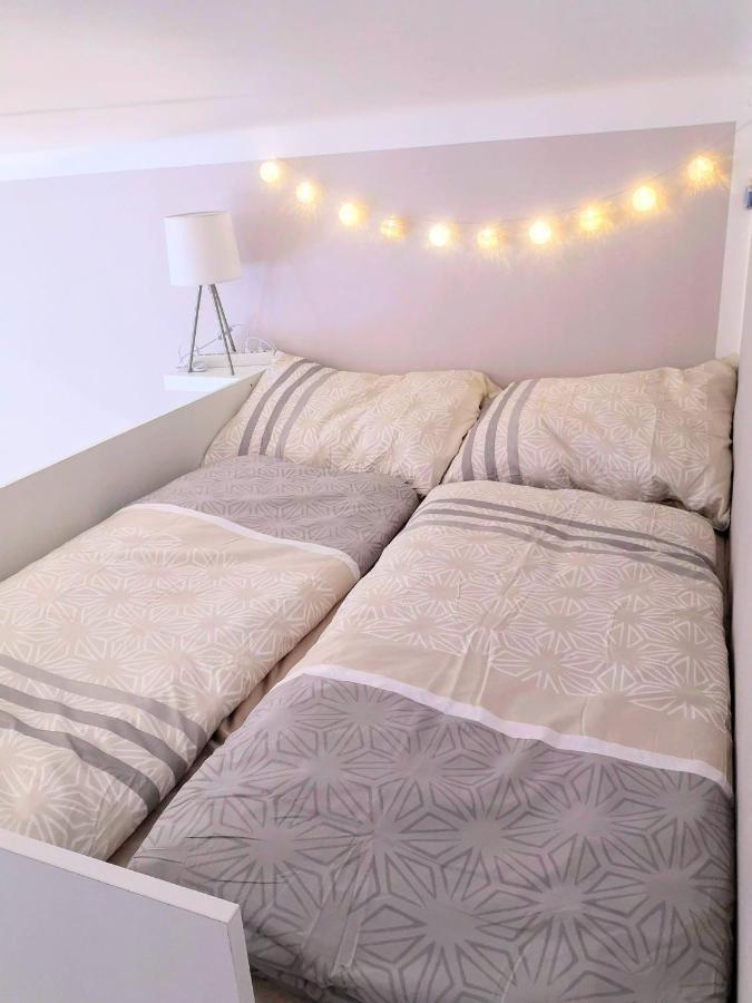 شقة Cozy Modern Nest In The Heart Of Vienna With Netflix المظهر الخارجي الصورة