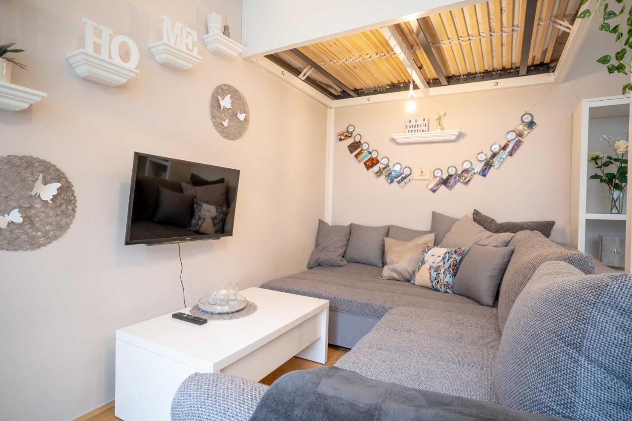 شقة Cozy Modern Nest In The Heart Of Vienna With Netflix المظهر الخارجي الصورة